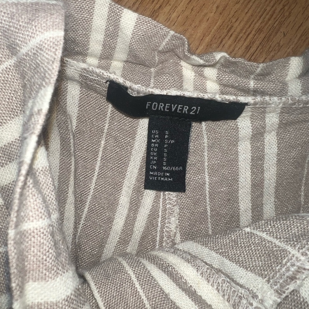 Paperbag Shorts - Picture 3 of 3